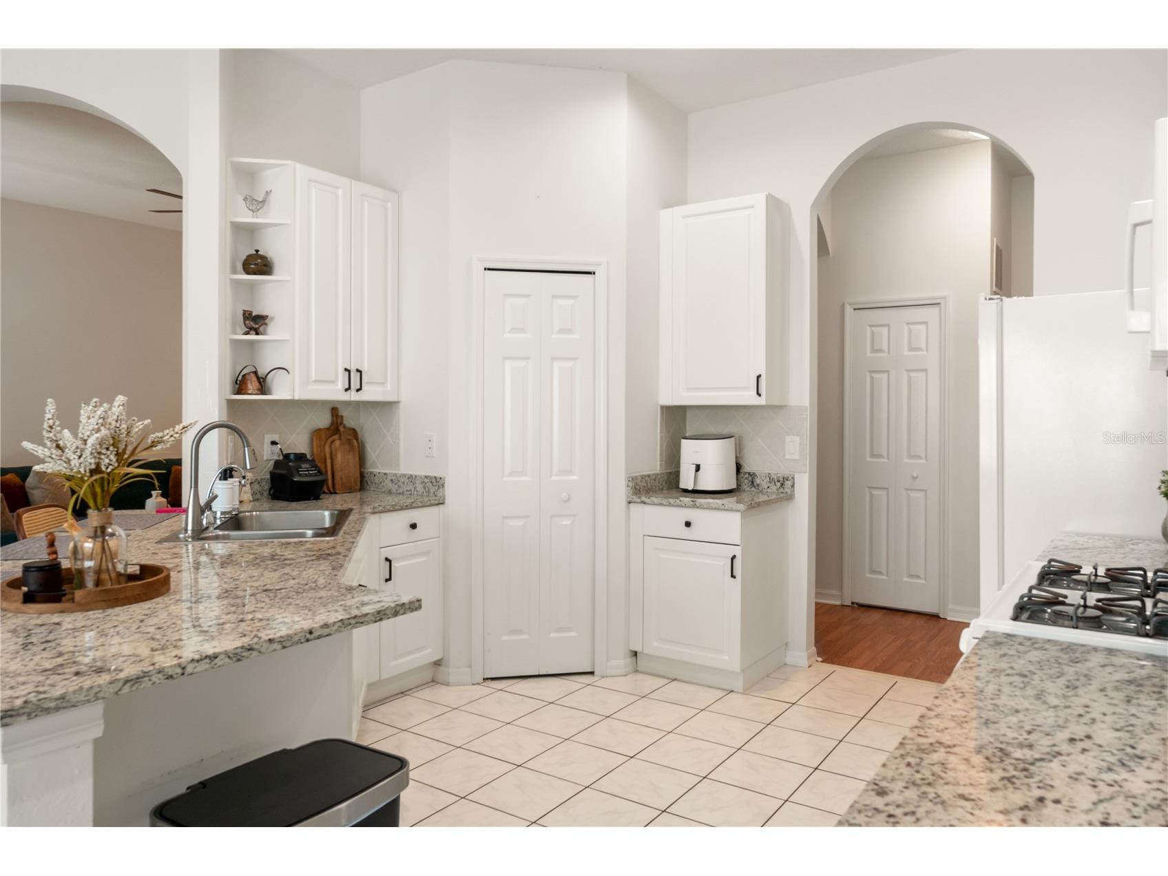 993 Everest Clermont FL 34711 S5121766 image8