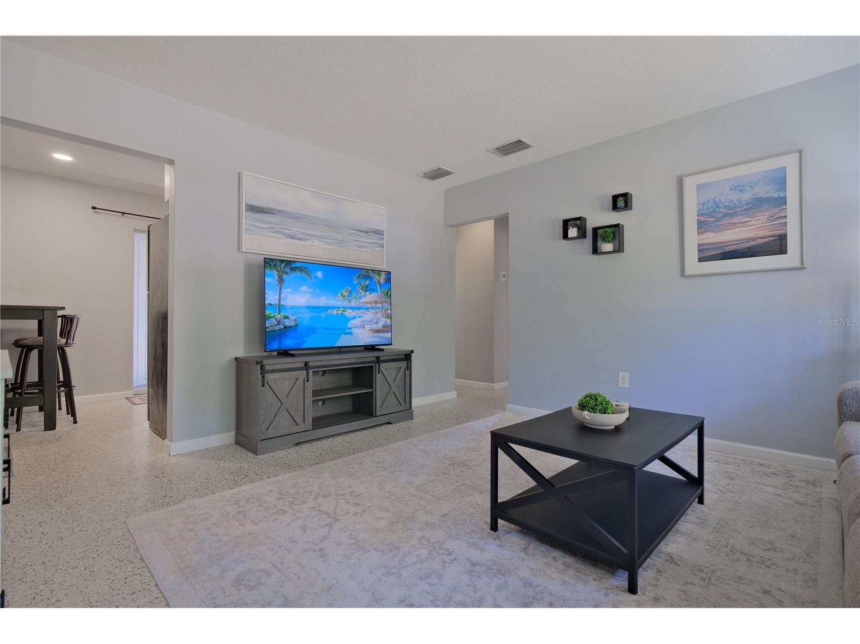 993 Gary Street #A & B Sarasota FL 34234 A4694443 image11