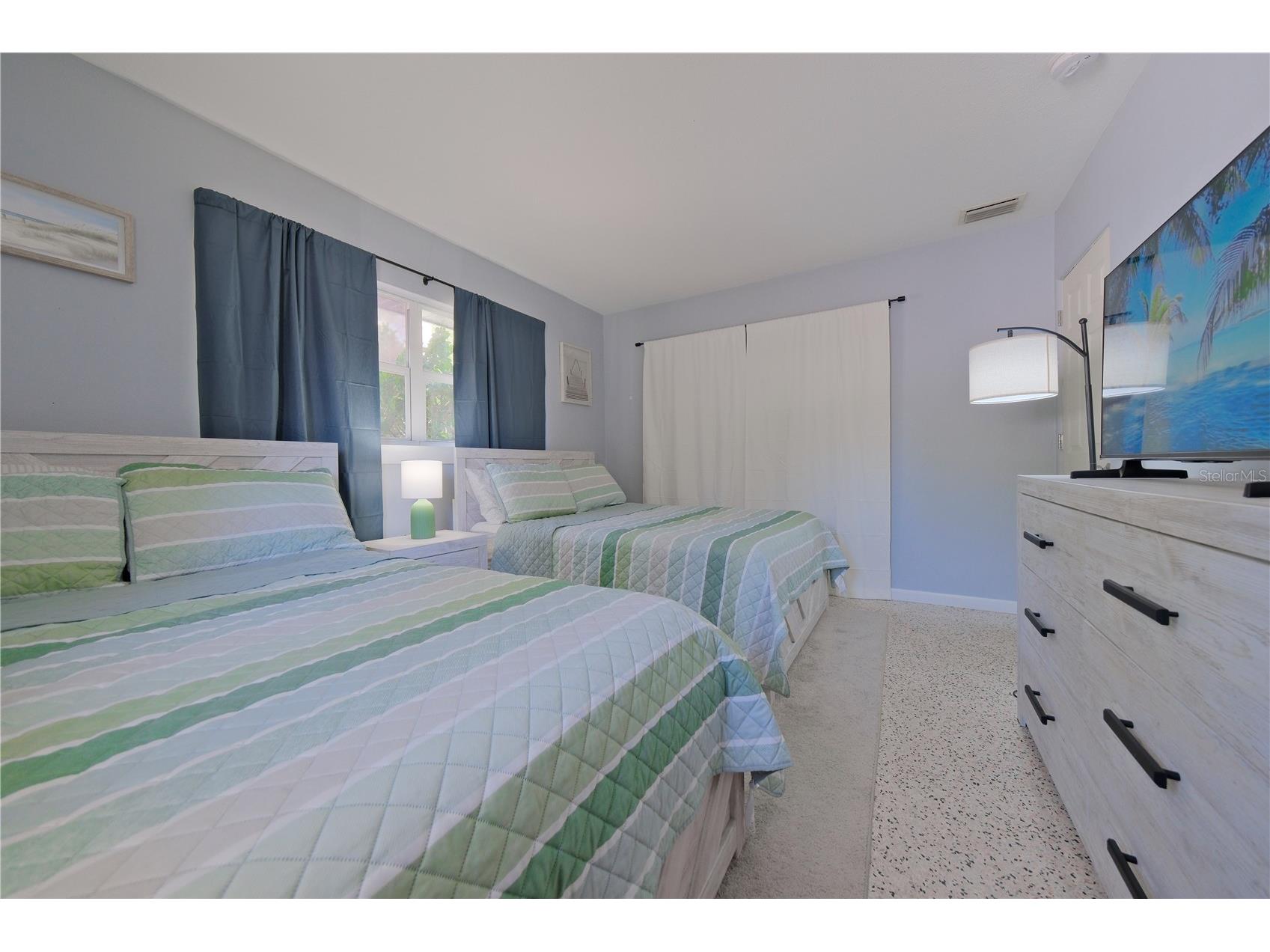 993 Gary Street #A & B Sarasota FL 34234 A4694443 image19