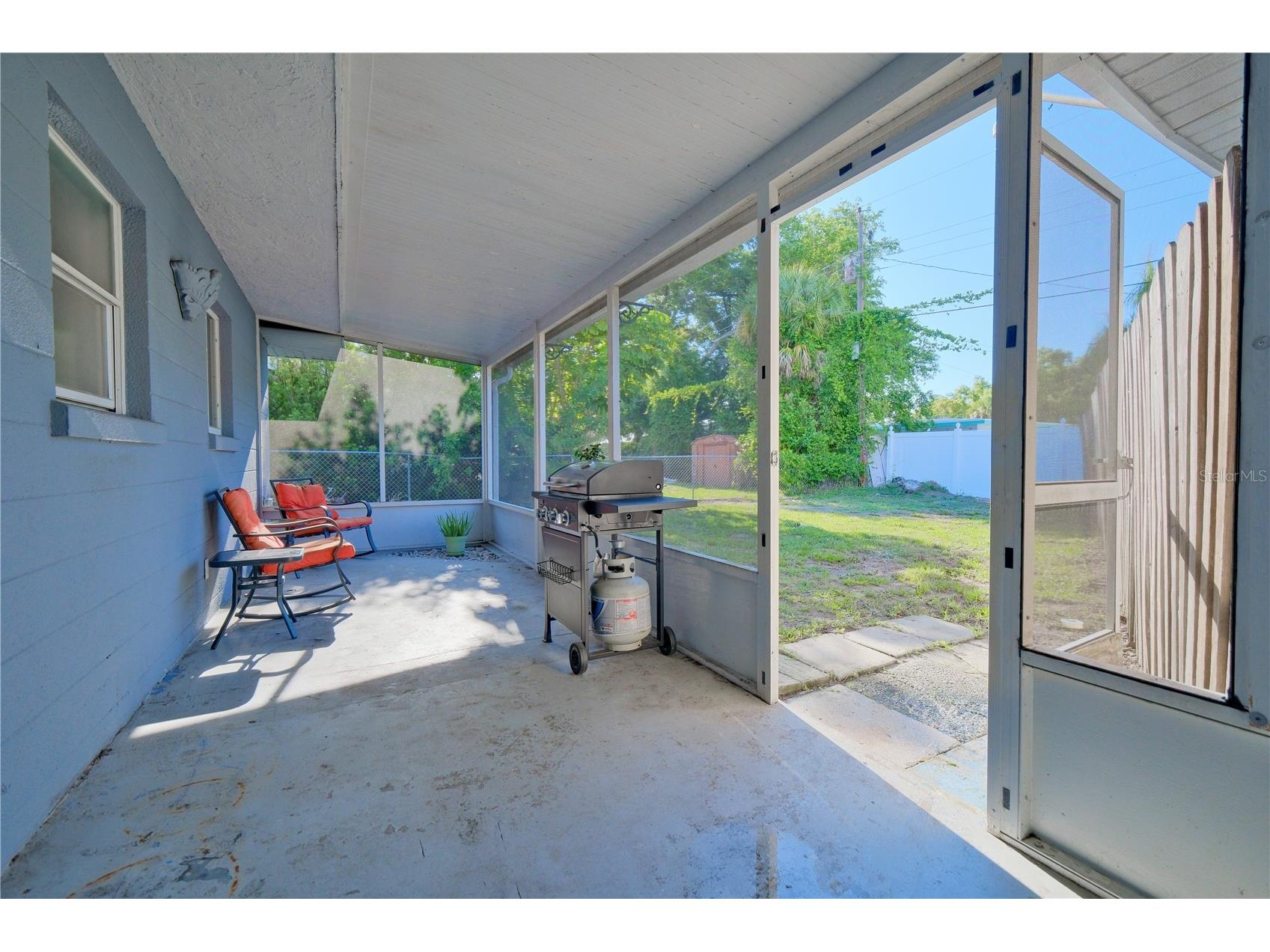 993 Gary Street #A & B Sarasota FL 34234 A4694443 image43