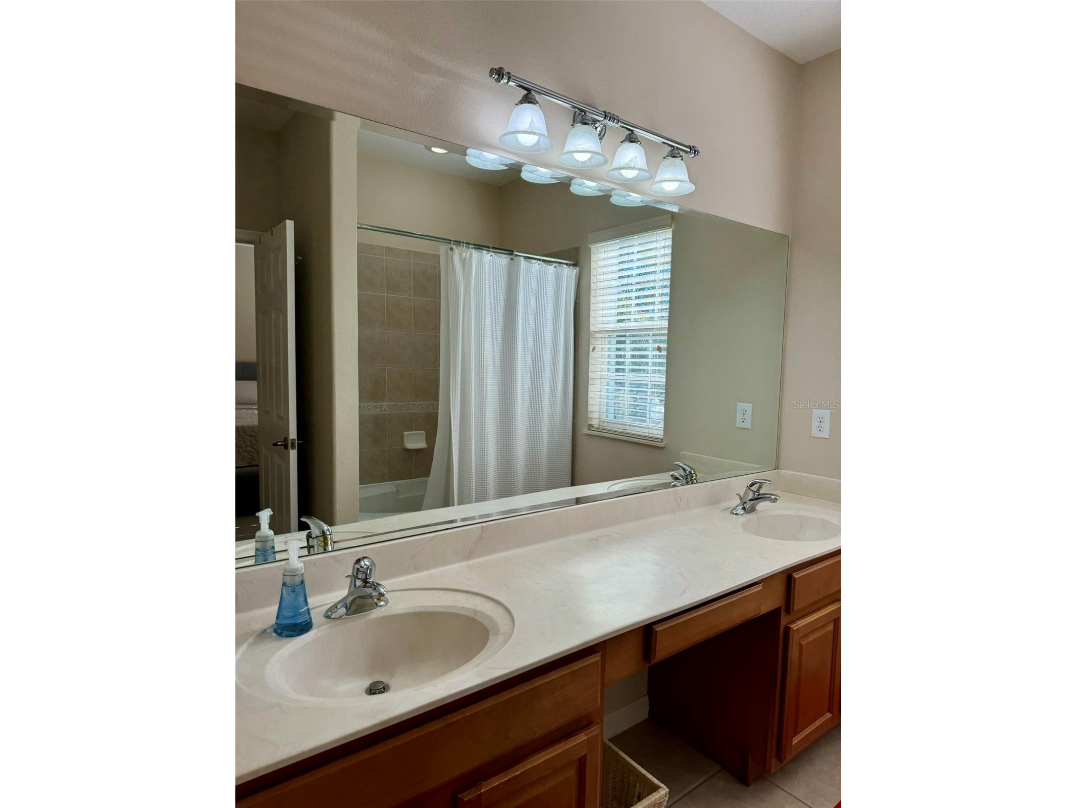 993 Juel Street Orlando FL 32814 O6410738 image14