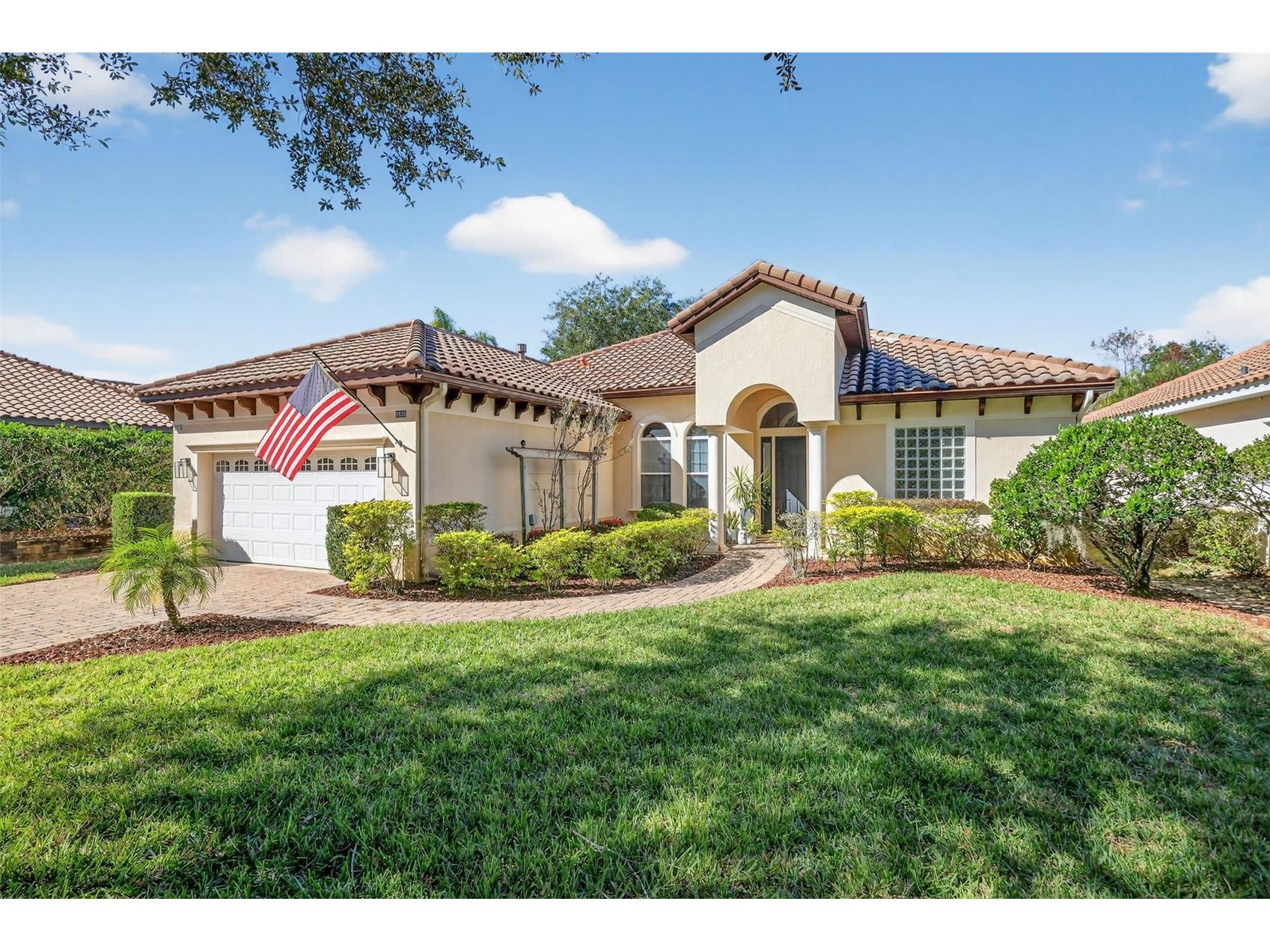 9930 Santa Barbara Court Howey In The Hills FL 34737 A4681126 image1