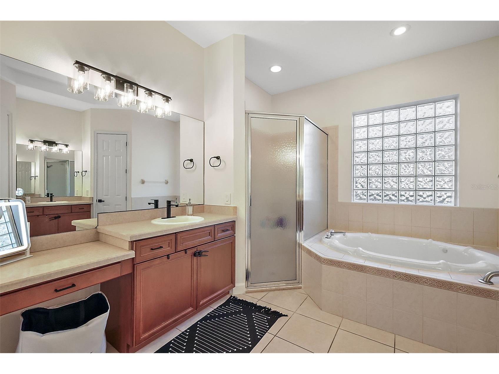 9930 Santa Barbara Court Howey In The Hills FL 34737 A4681126 image20