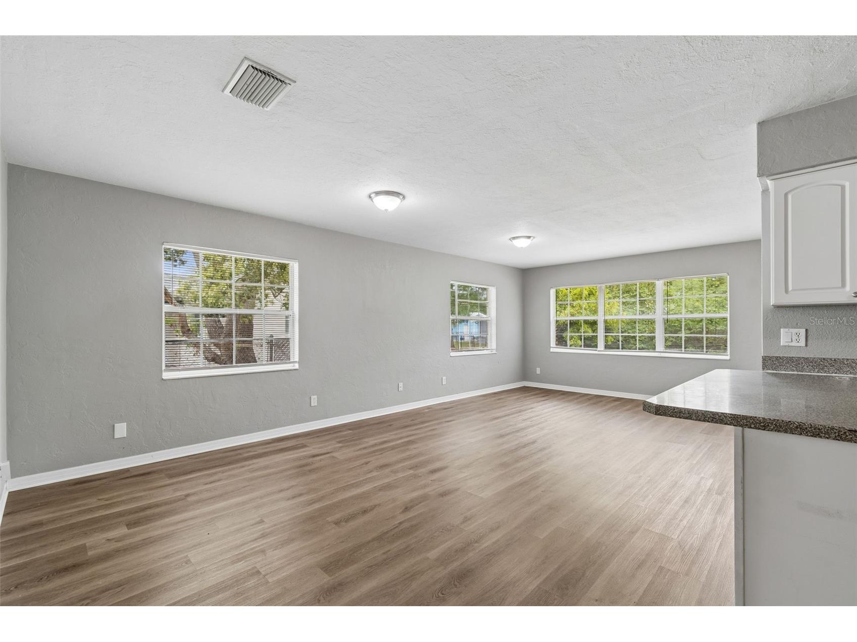 9931 110th Street Seminole FL 33772 TB8495361 image17