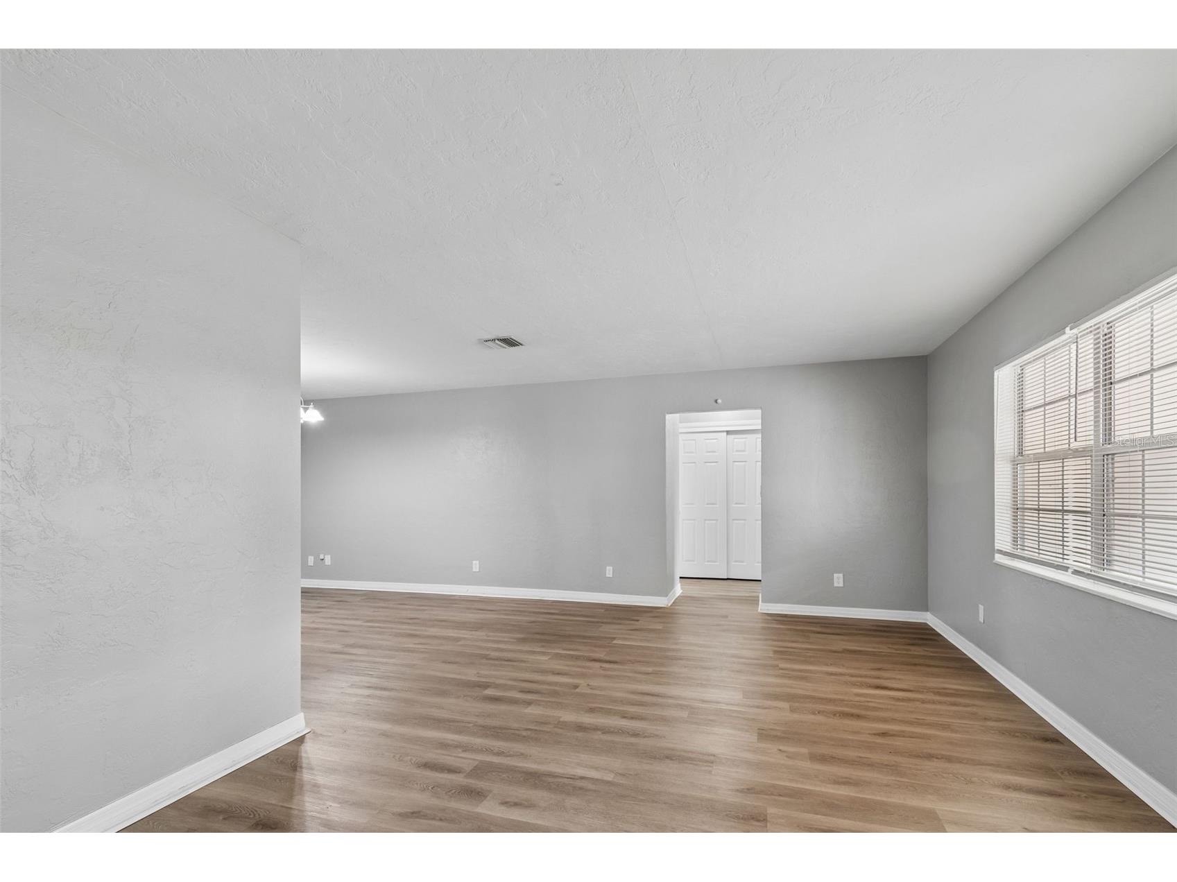 9931 110th Street Seminole FL 33772 TB8495361 image8