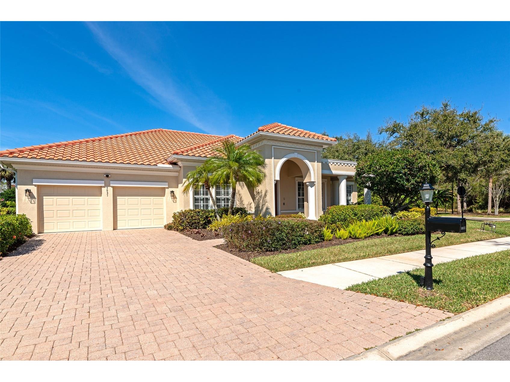 9931 Portside Terrace Bradenton FL 34212 - MANATEE RIVER A4683663 image1