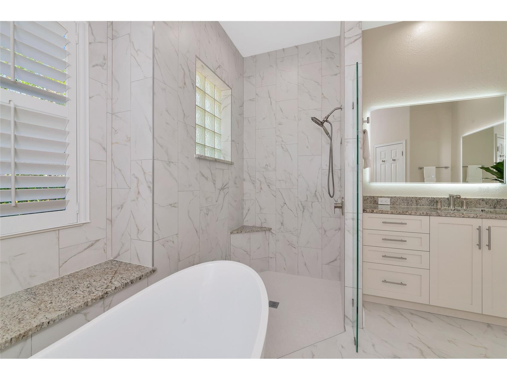 9931 Portside Terrace Bradenton FL 34212 - MANATEE RIVER A4683663 image31