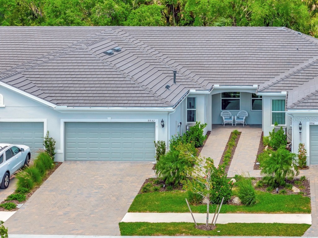 9932 Bright Water Drive Englewood FL 34223 A4604036 image1