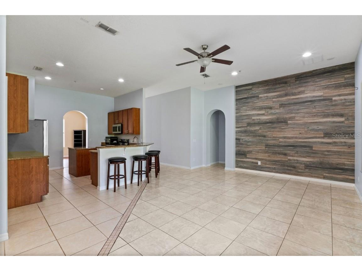 9932 Caroline Park Drive Orlando FL 32832 O6343061 image11