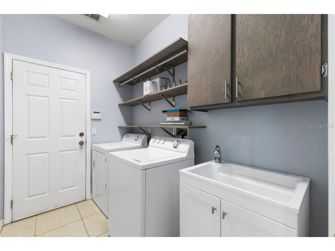 9932 Caroline Park Drive Orlando FL 32832 O6343061 image41