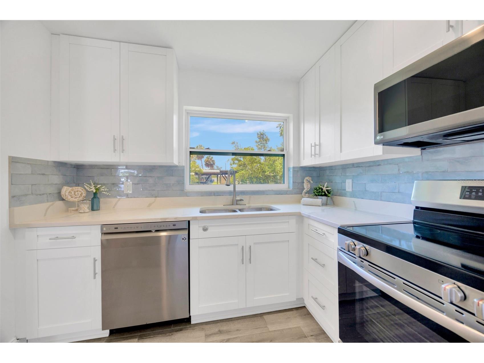 9935 River Drive Gibsonton FL 33534 TB8497530 image9