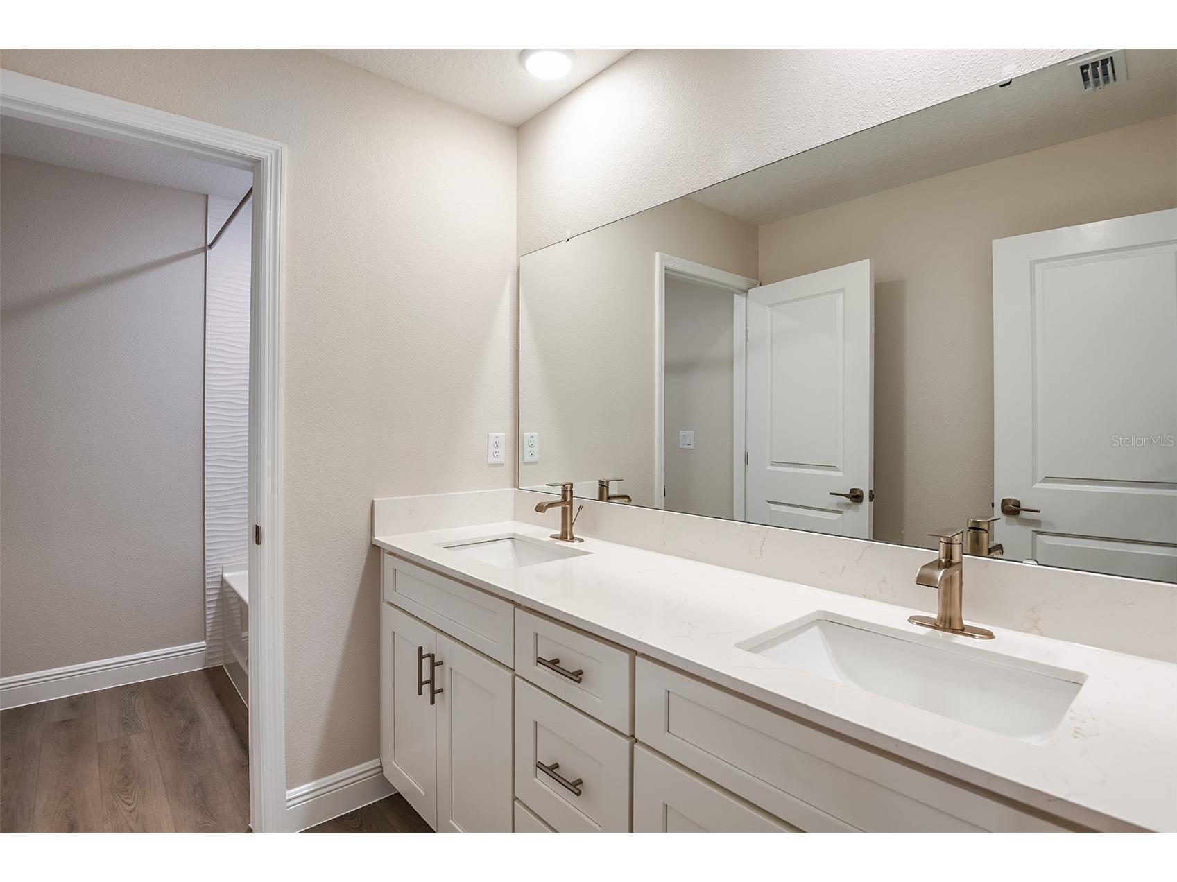 9936 Annunciation Drive Wesley Chapel FL 33545 TB8491953 image26