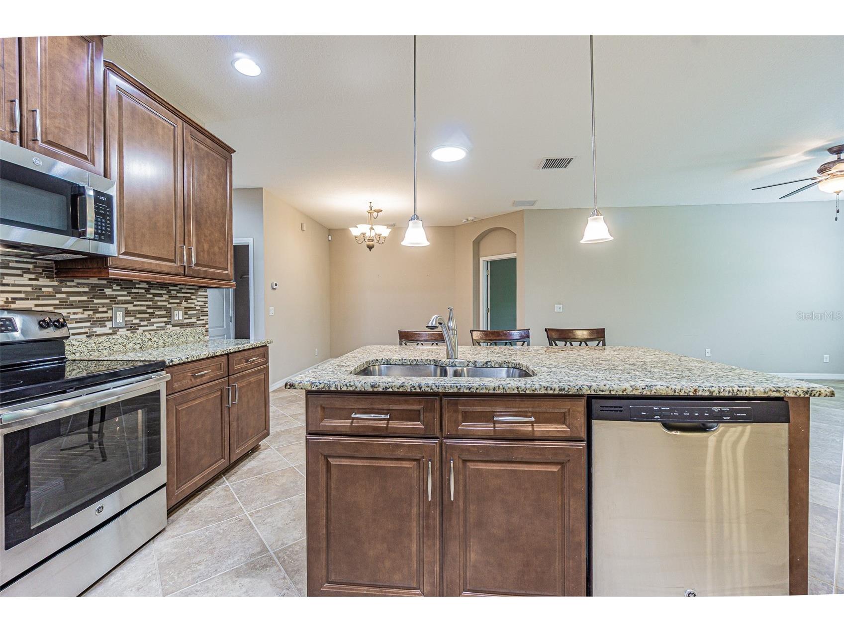 9936 Gap Wedge Drive San Antonio FL 33576 TB8493850 image8