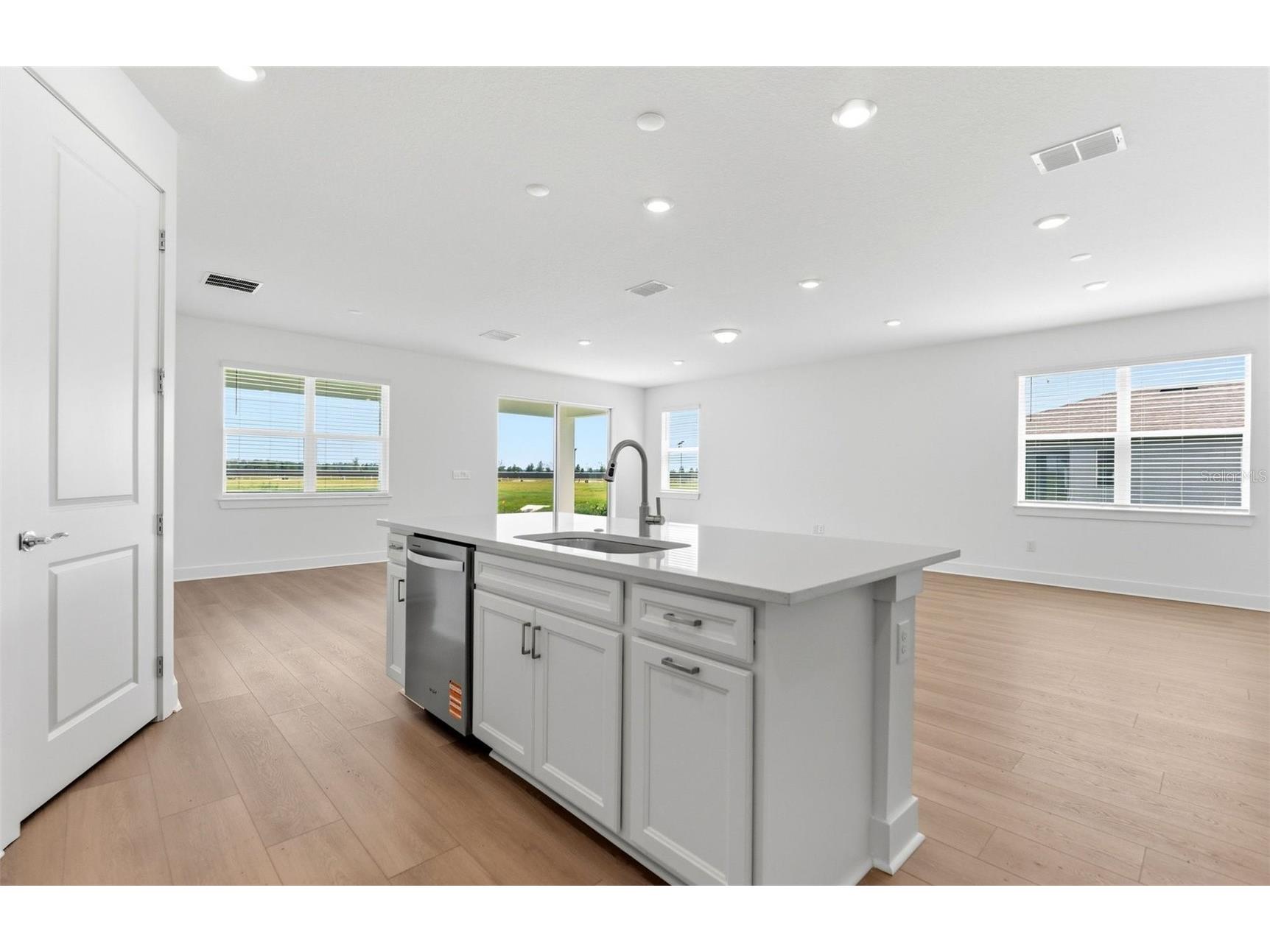 9939 Johnson Oaks Glen Parrish FL 34219 TB8478189 image4