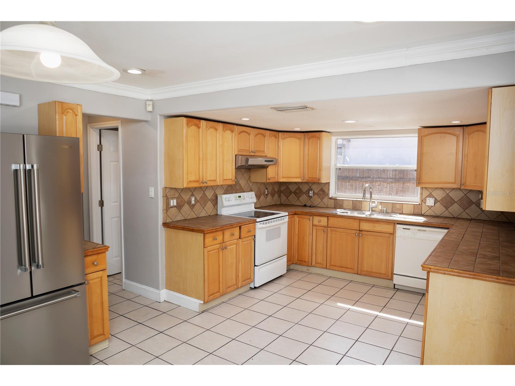 9939 Woodridge Court Port Richey FL 34668 W7884476 image12