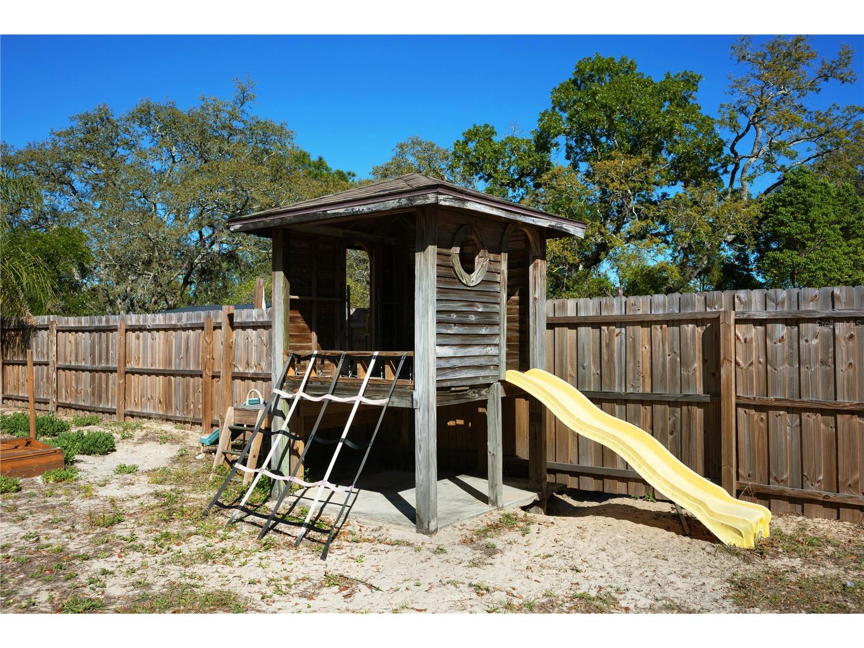 9939 Woodridge Court Port Richey FL 34668 W7884476 image32