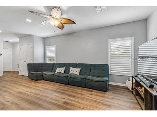 994 Celtic Circle Tarpon Springs FL 34689 W7886108 image20