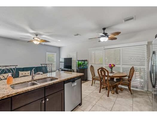 994 Celtic Circle Tarpon Springs FL 34689 W7886108 image9