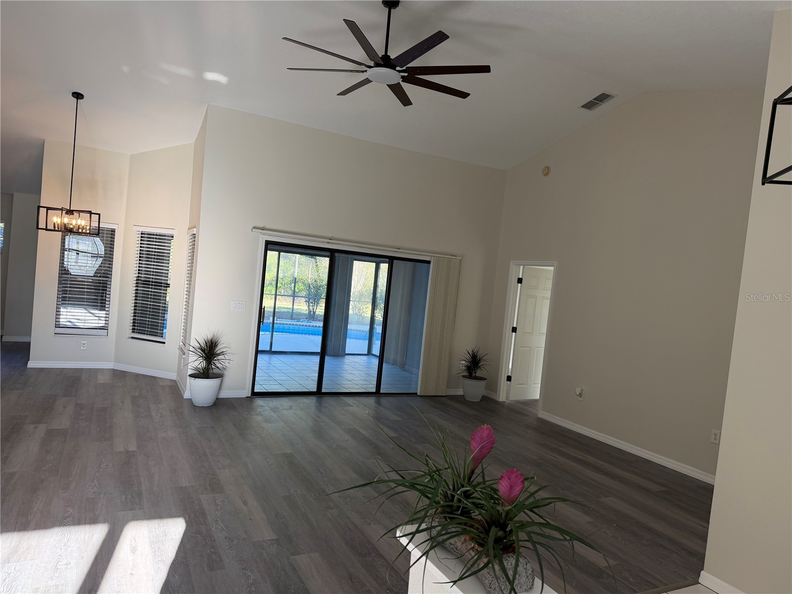 994 E Crown Of Roses Loop Inverness FL 34453 W7884142 image3