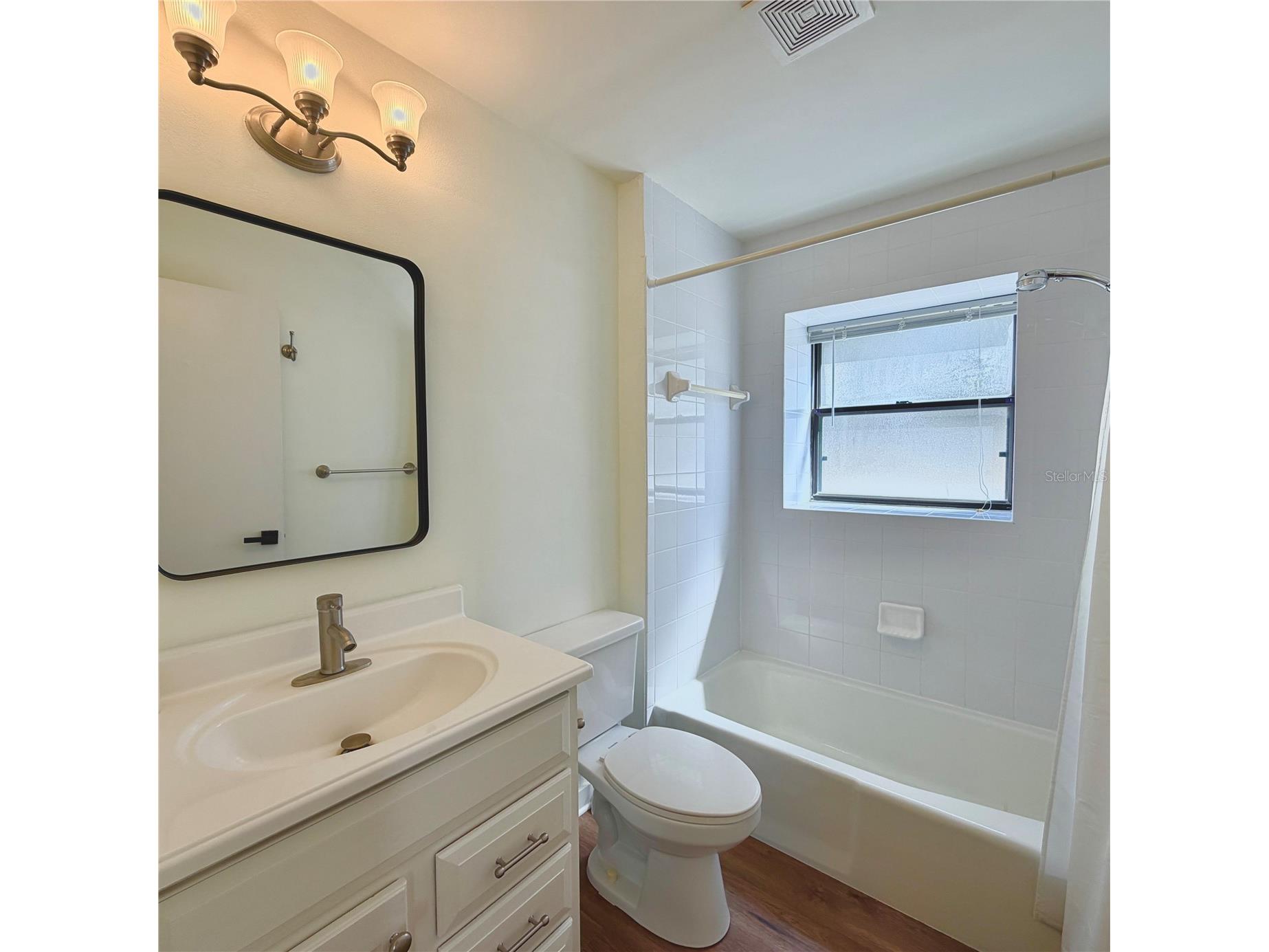 994 N Beneva Road #T2 Sarasota FL 34232 A4684370 image17