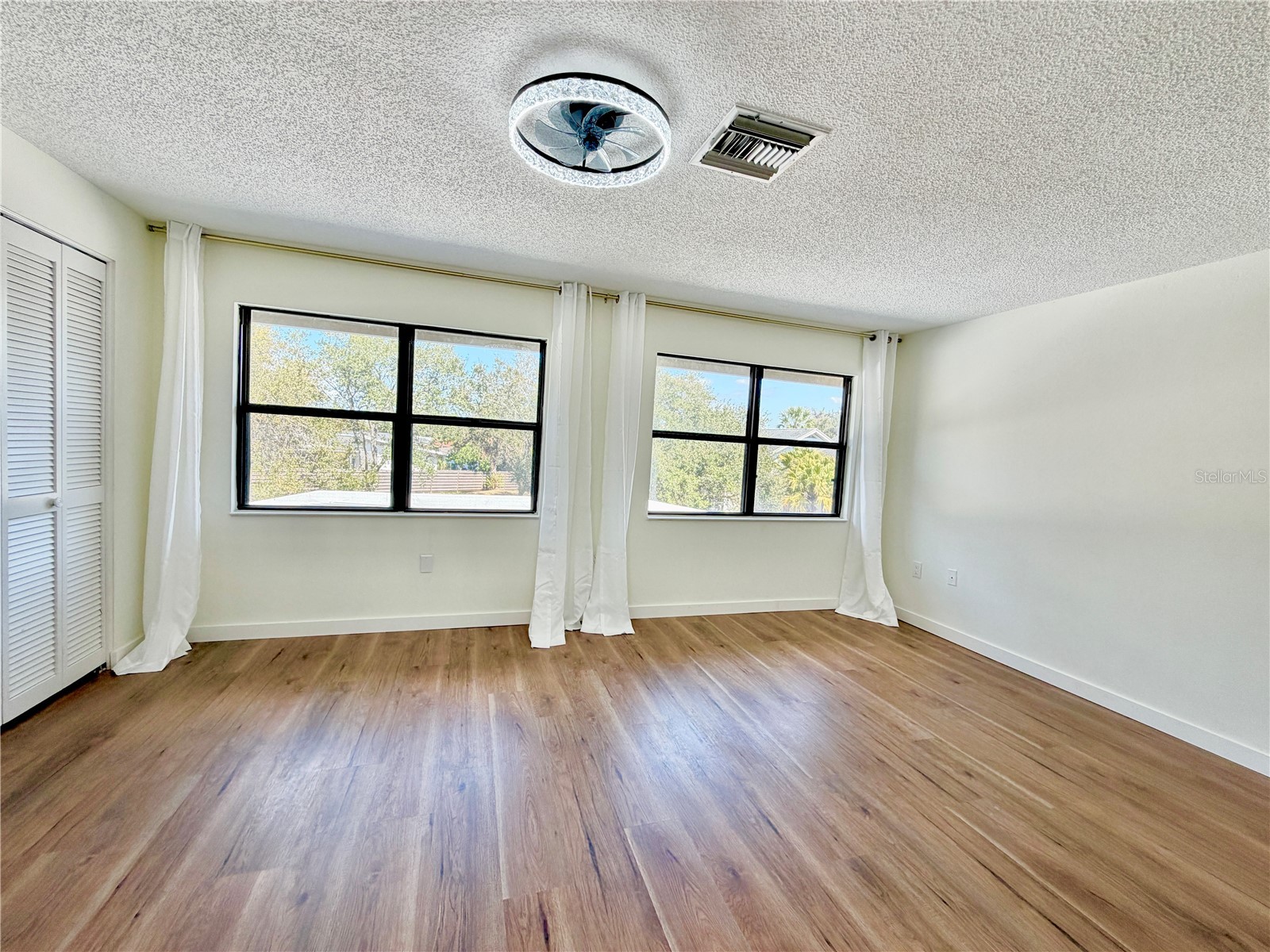 994 N Beneva Road #T2 Sarasota FL 34232 A4684370 image25