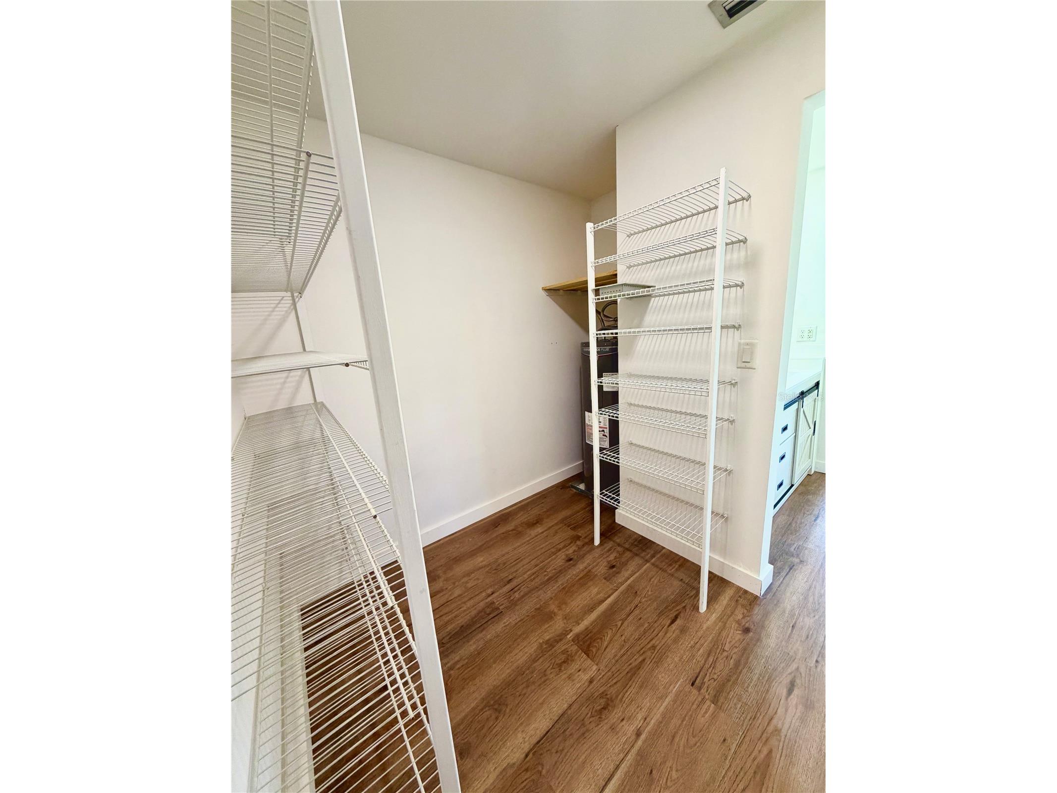 994 N Beneva Road #T2 Sarasota FL 34232 A4684370 image31