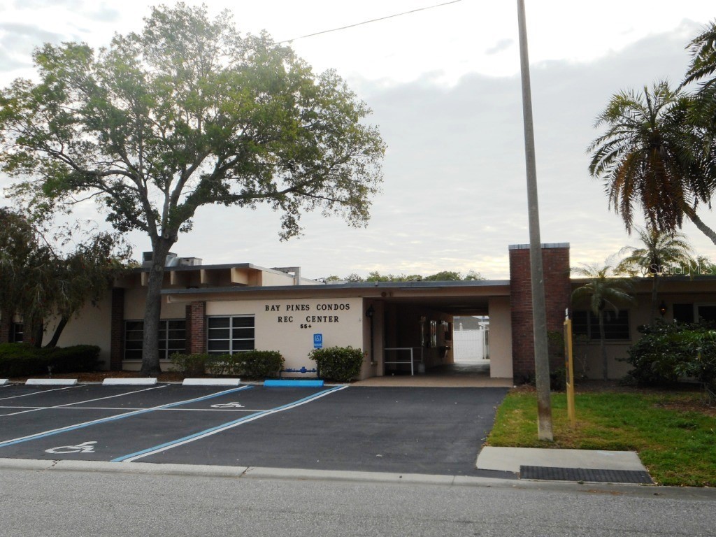 9940 47th Avenue N #320 Saint Petersburg FL 33708 TB8465755 image4