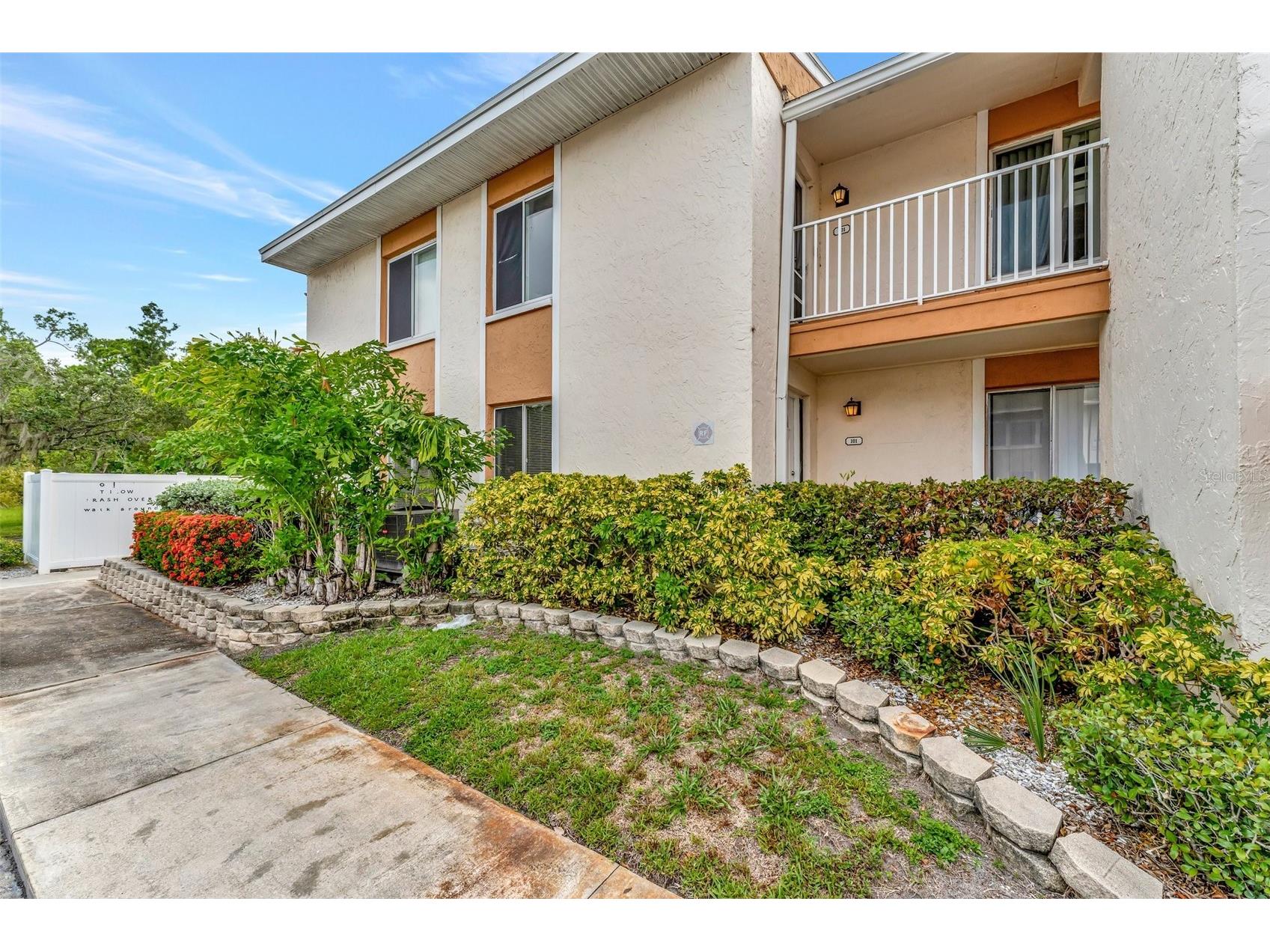 9940 7th Way N #101 Saint Petersburg FL 33702 TB8517033 image1