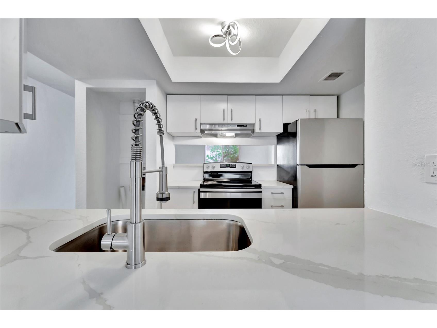 9940 7th Way N #101 Saint Petersburg FL 33702 TB8517033 image15