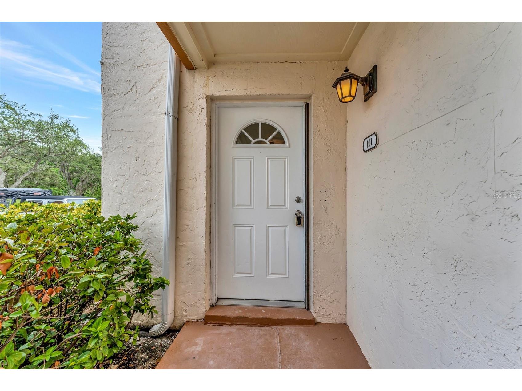 9940 7th Way N #101 Saint Petersburg FL 33702 TB8517033 image2