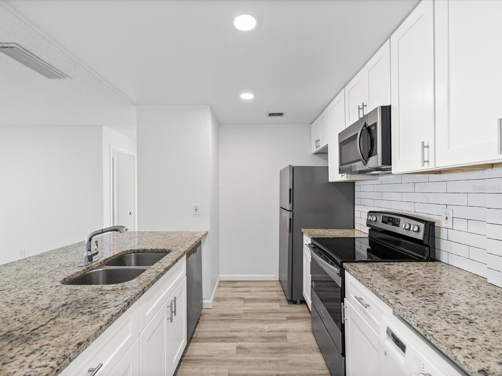 9940 7th Way N #204 Saint Petersburg FL 33702 TB8488198 image10