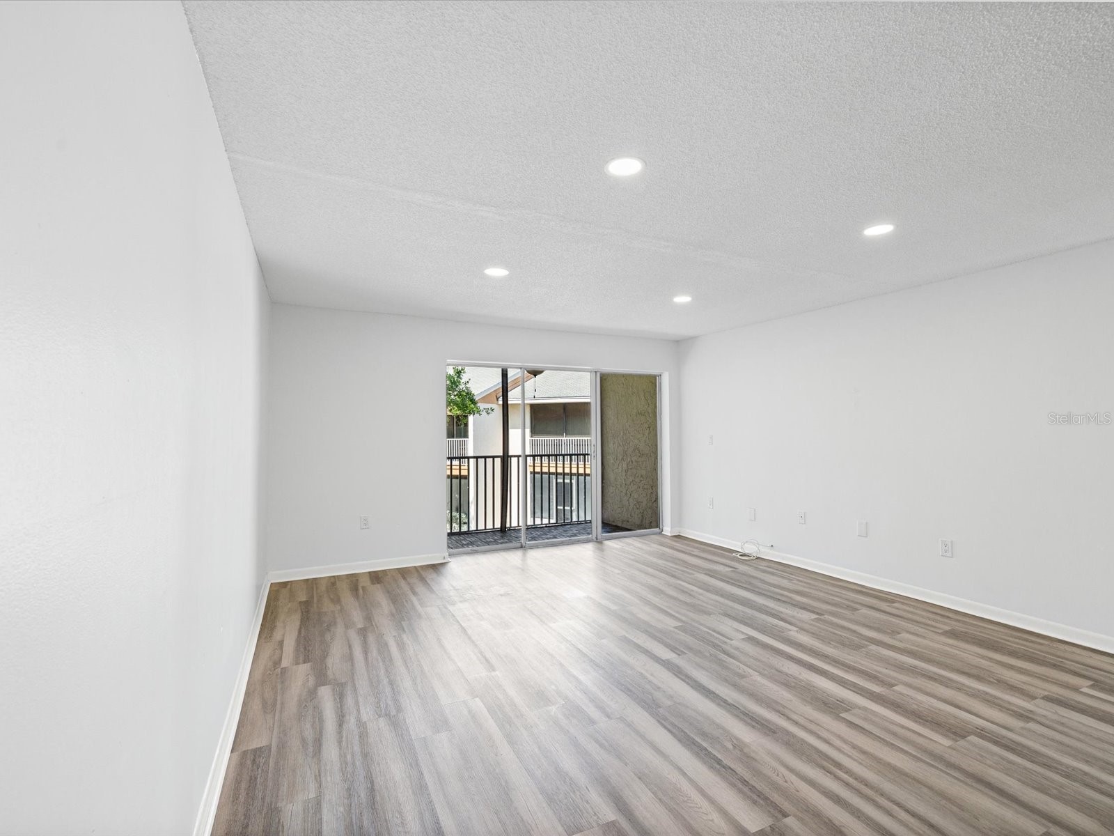 9940 7th Way N #204 Saint Petersburg FL 33702 TB8488198 image14