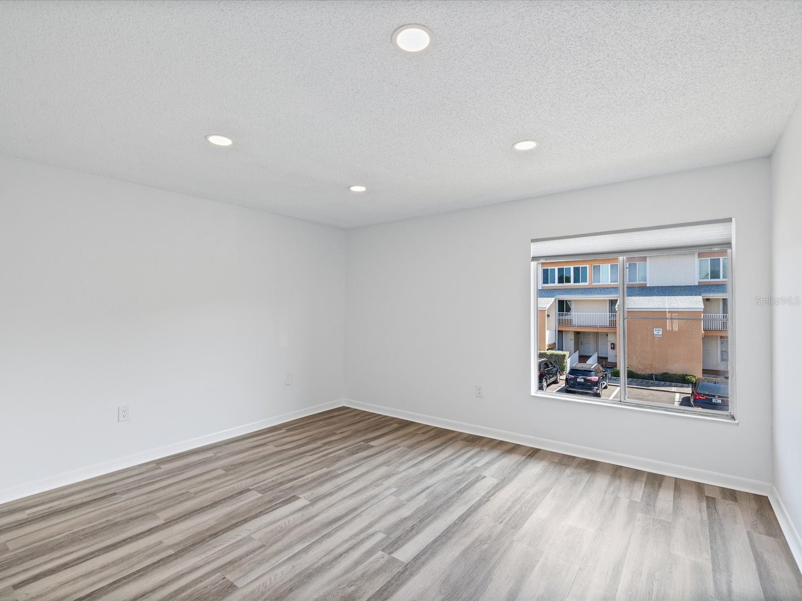 9940 7th Way N #204 Saint Petersburg FL 33702 TB8488198 image19