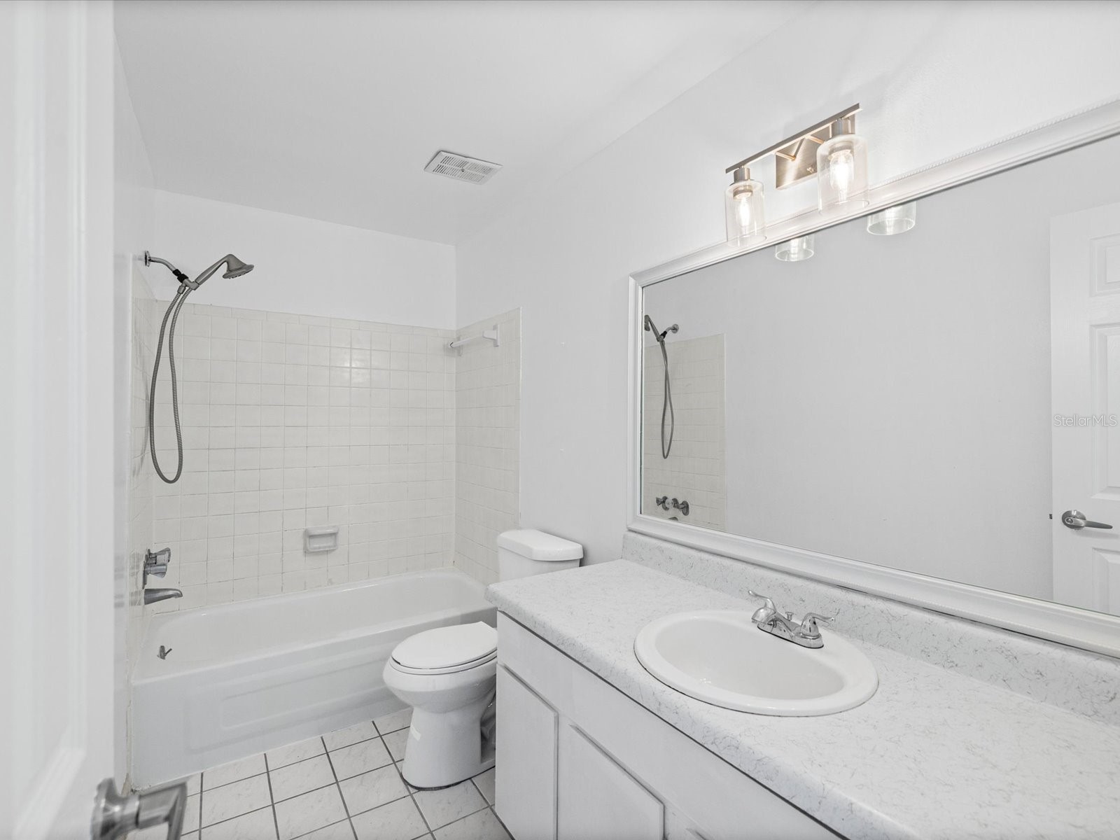 9940 7th Way N #204 Saint Petersburg FL 33702 TB8488198 image26