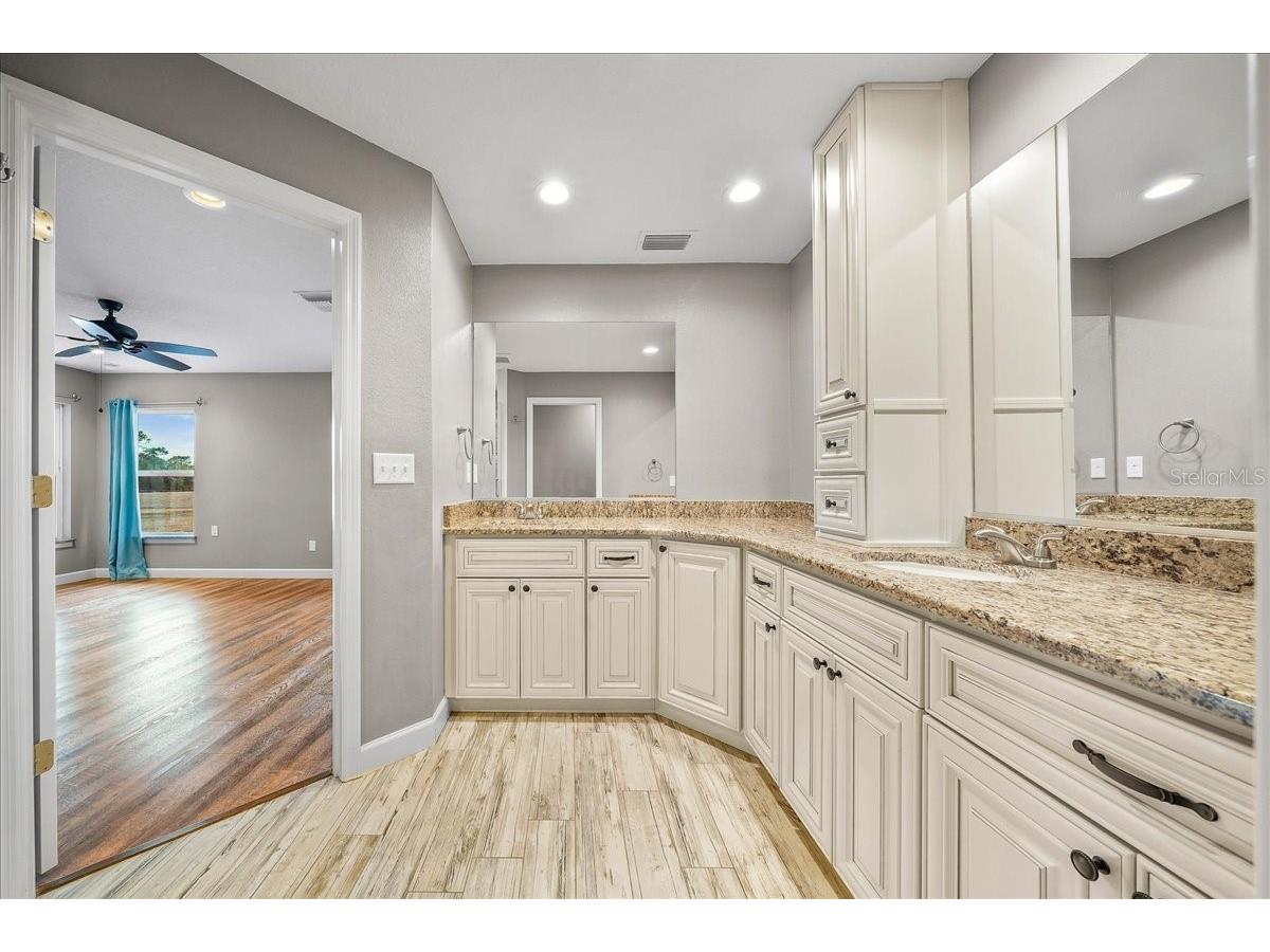 9940 SW 140th Avenue Dunnellon FL 34432 OM718907 image56