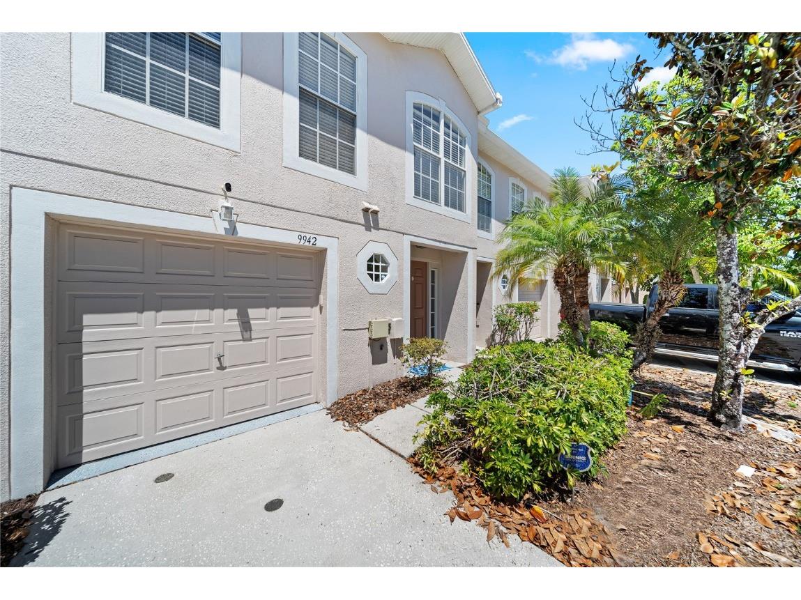 9942 Ashburn Lake Drive Tampa FL 33610 TB8376061 image2