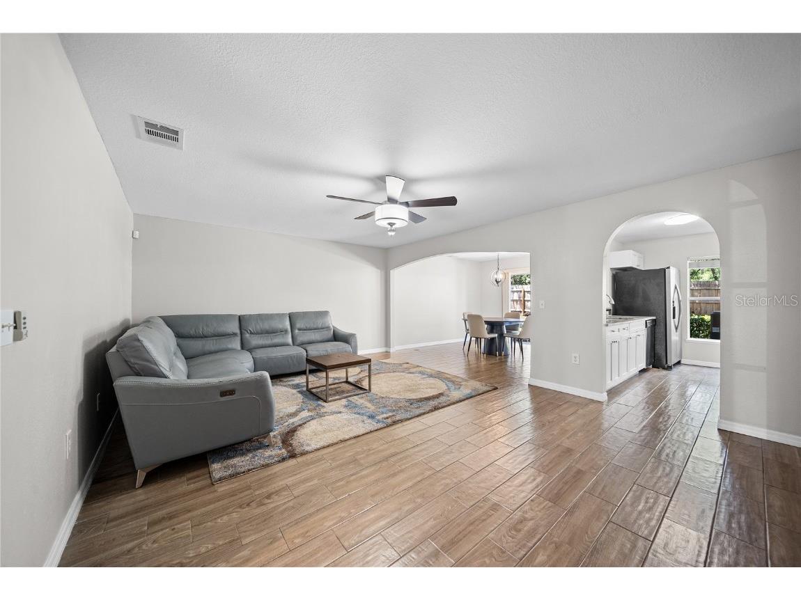 9942 Ashburn Lake Drive Tampa FL 33610 TB8376061 image26