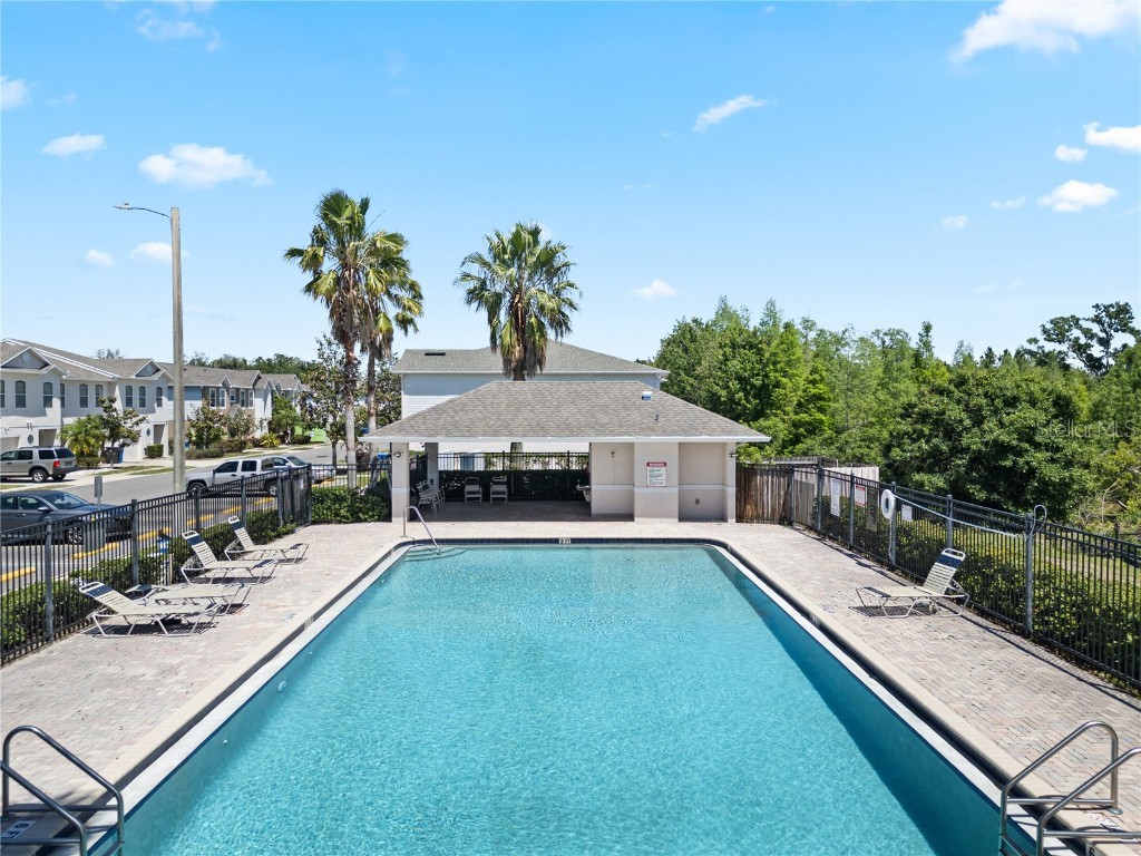 9942 Ashburn Lake Drive Tampa FL 33610 TB8376061 image30