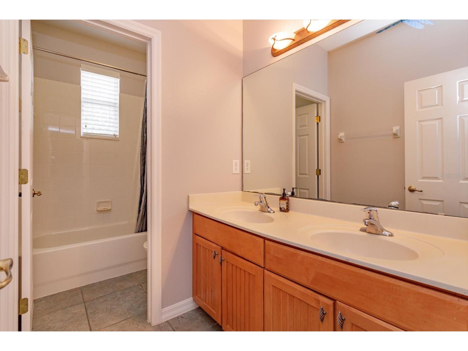 9942 Sweetleaf Street Orlando FL 32827 O6309501 image27