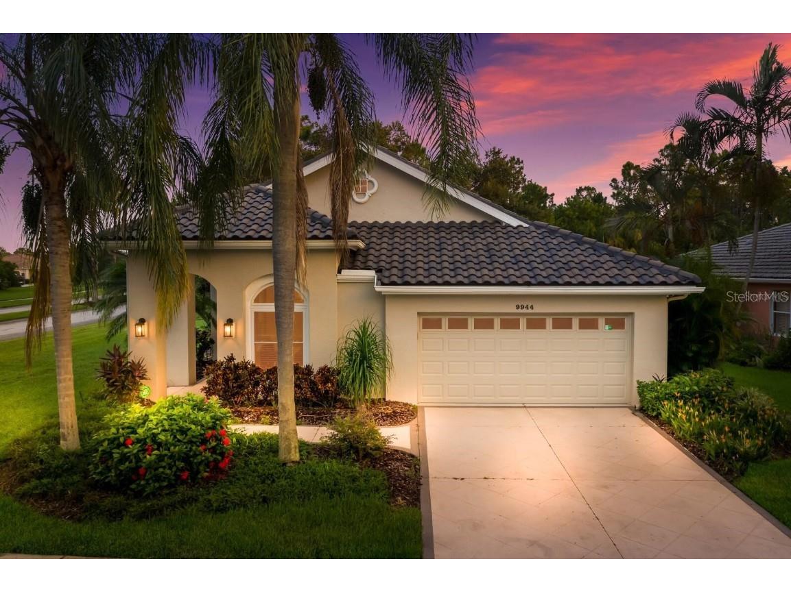 9944 Royal Lytham Avenue Bradenton FL 34202 A4611445 image1