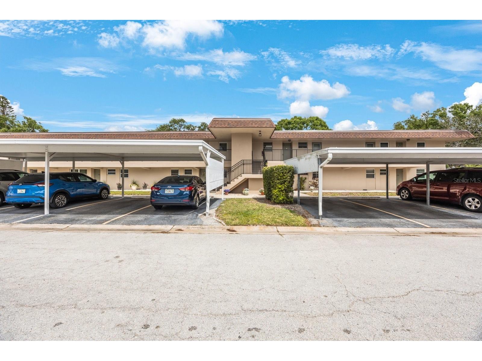 9945 47th Ave N #203 Saint Petersburg FL 33708 TB8480581 image2
