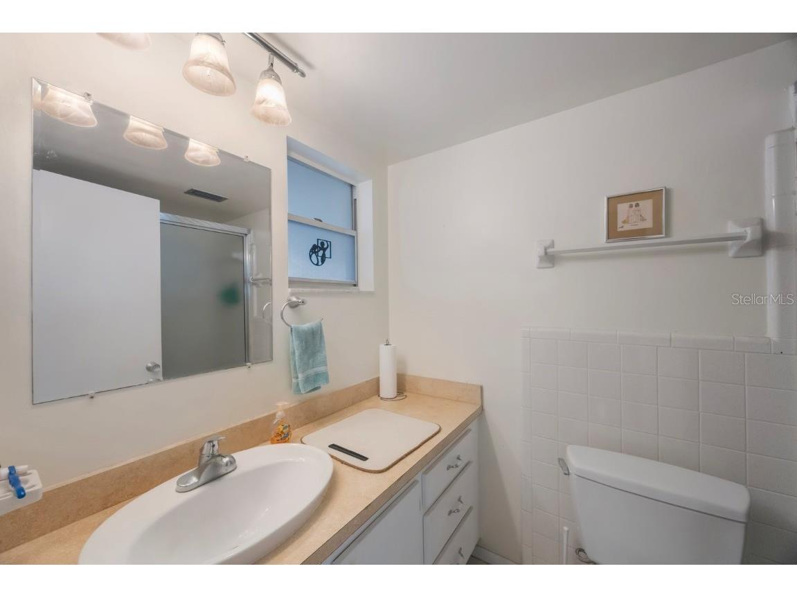 9945 47th Ave N #203 Saint Petersburg FL 33708 TB8369035 image18