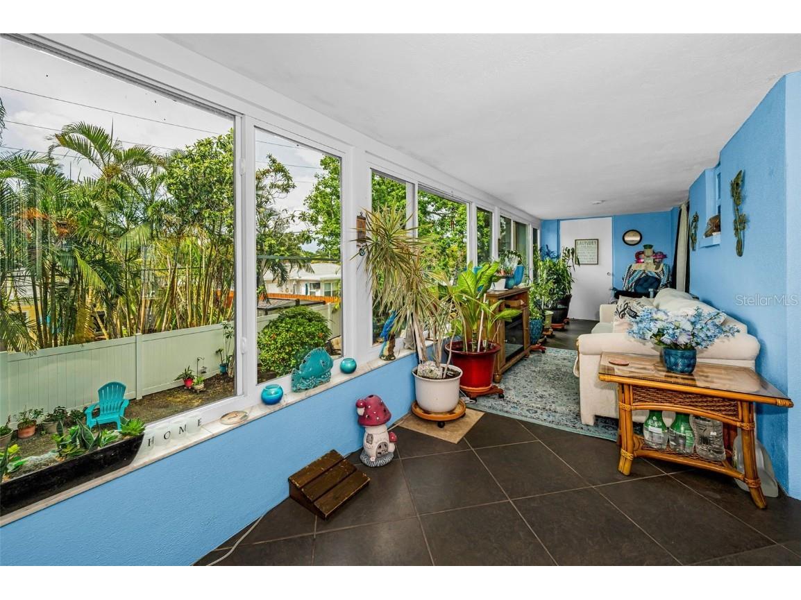 9945 47th Avenue N #210 Saint Petersburg FL 33708 TB8392701 image5