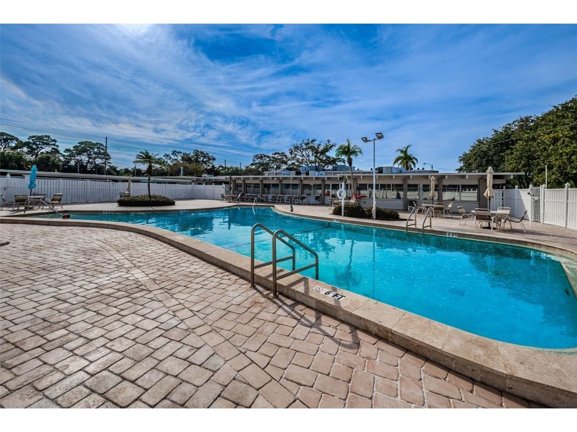 9945 47th Avenue N #210 Saint Petersburg FL 33708 TB8392701 image74