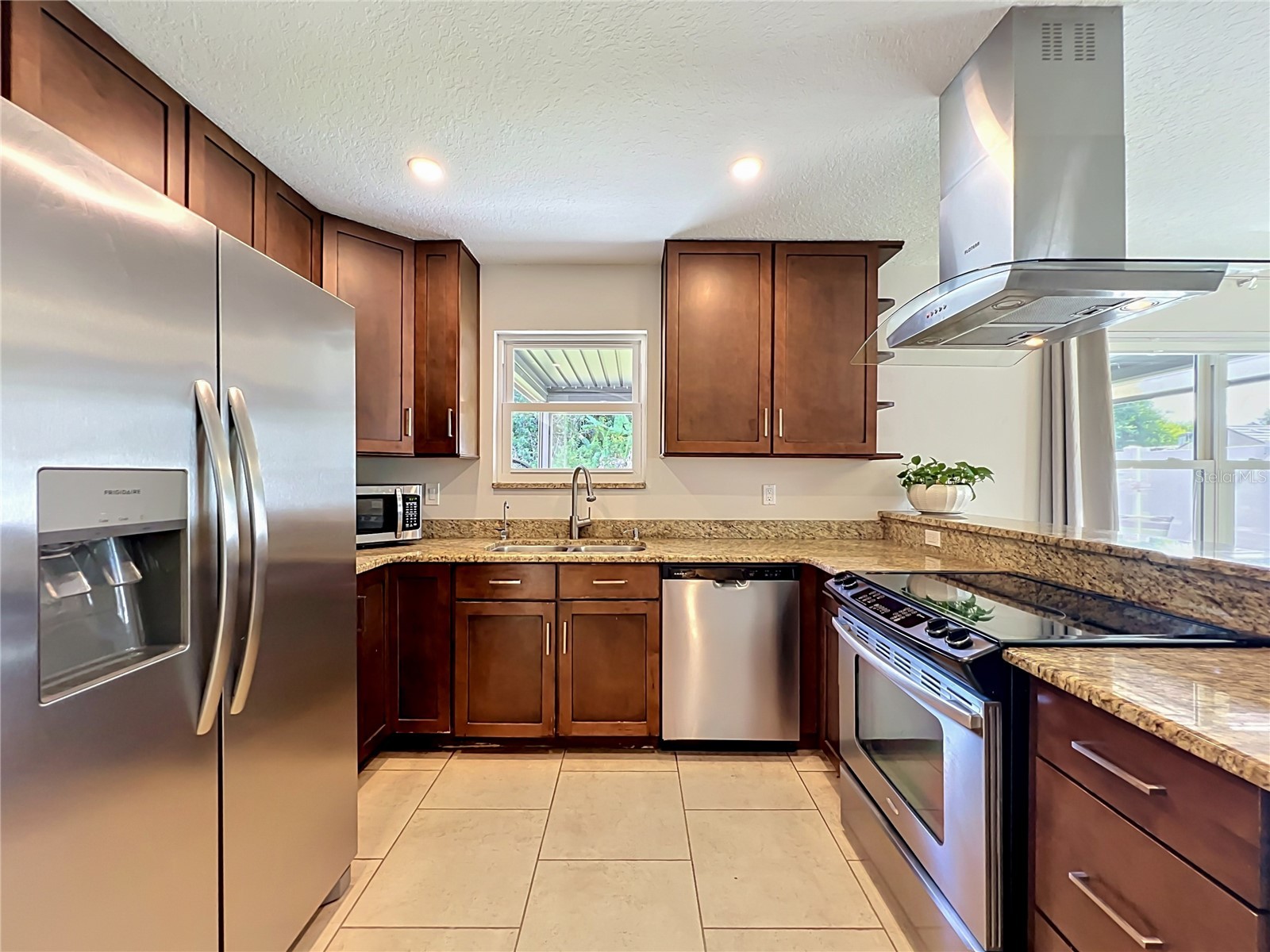 9945 Triple Crown Circle Orlando FL 32825 O6415654 image23