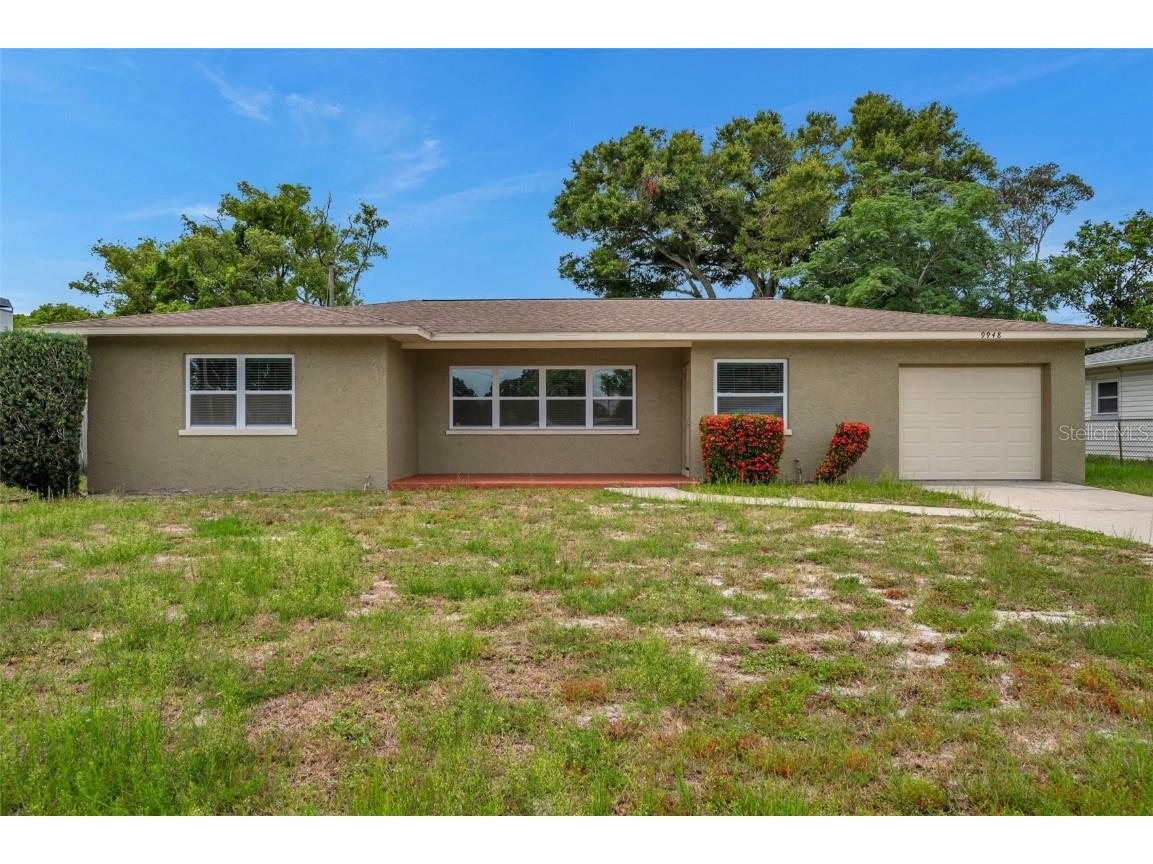 9948 51st Avenue N Saint Petersburg FL 33708 U8205444 image1