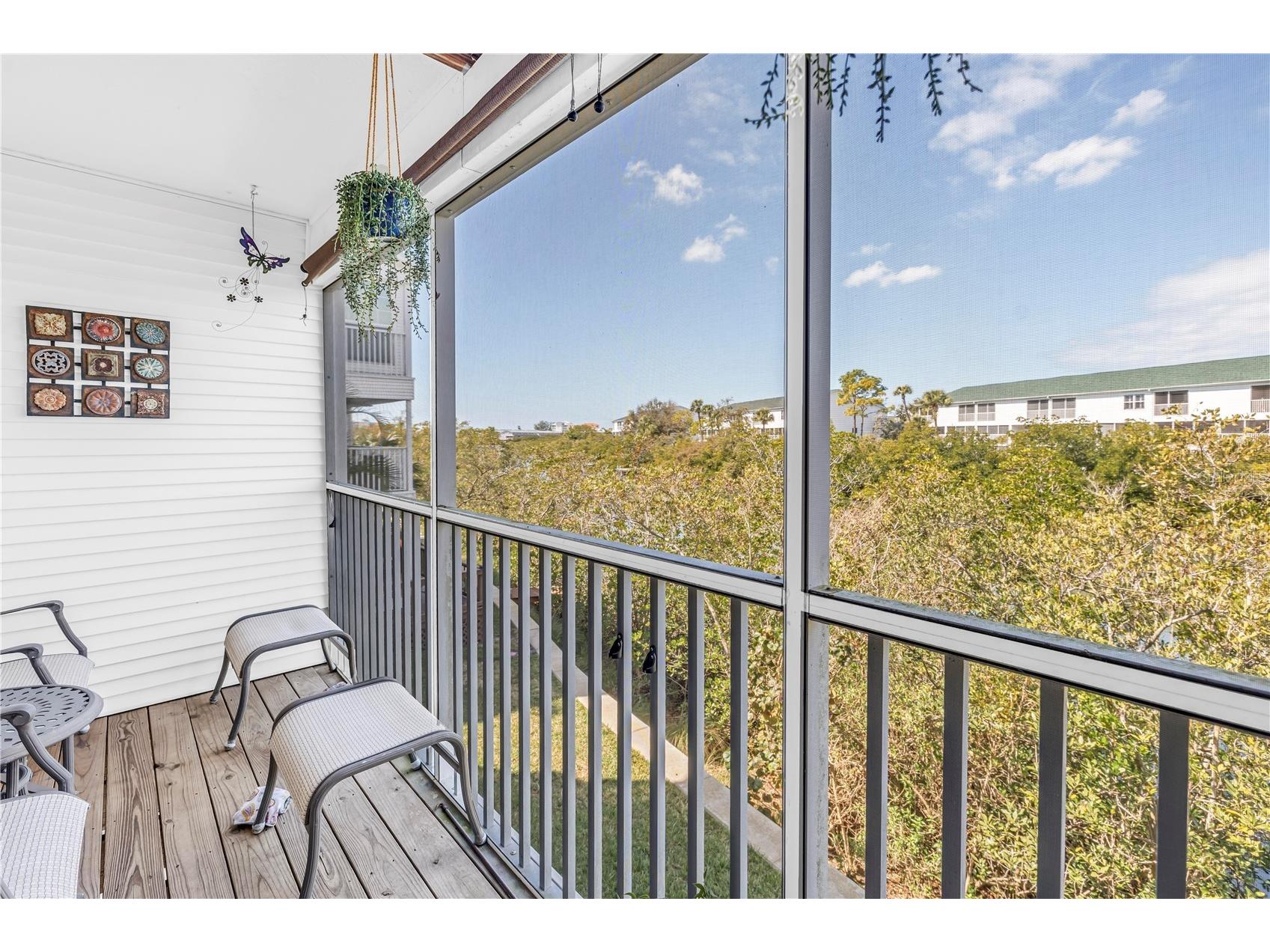 9948 Indian Key Trail #17 Seminole FL 33776 TB8482898 image43