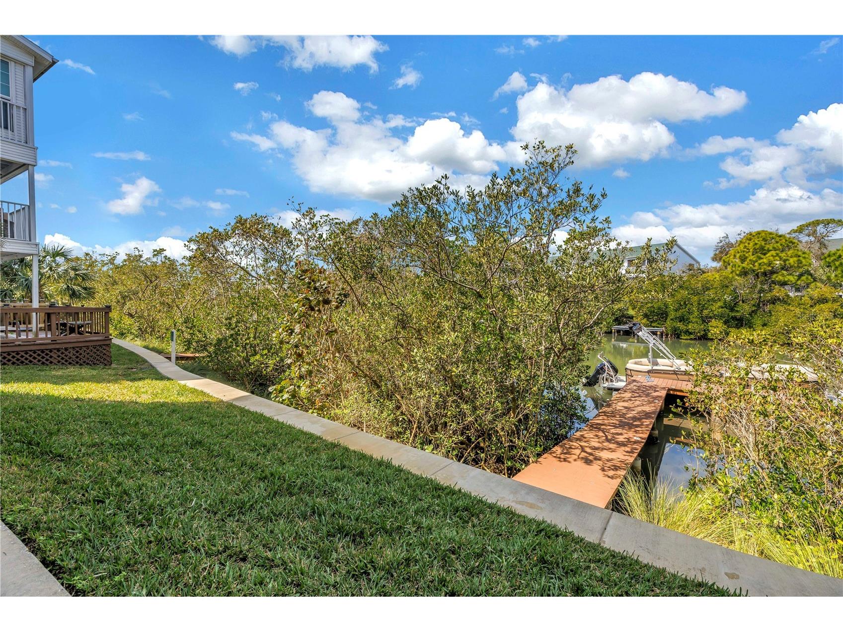 9948 Indian Key Trail #17 Seminole FL 33776 TB8482898 image60