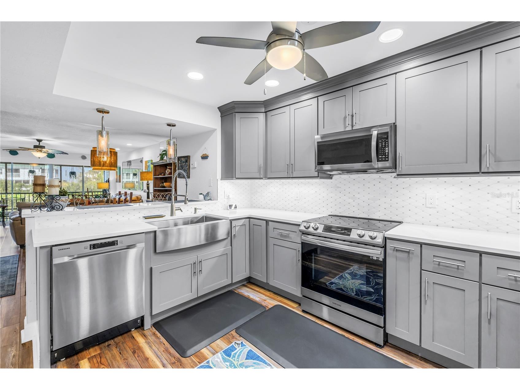 9948 Indian Key Trail #17 Seminole FL 33776 TB8482898 image9