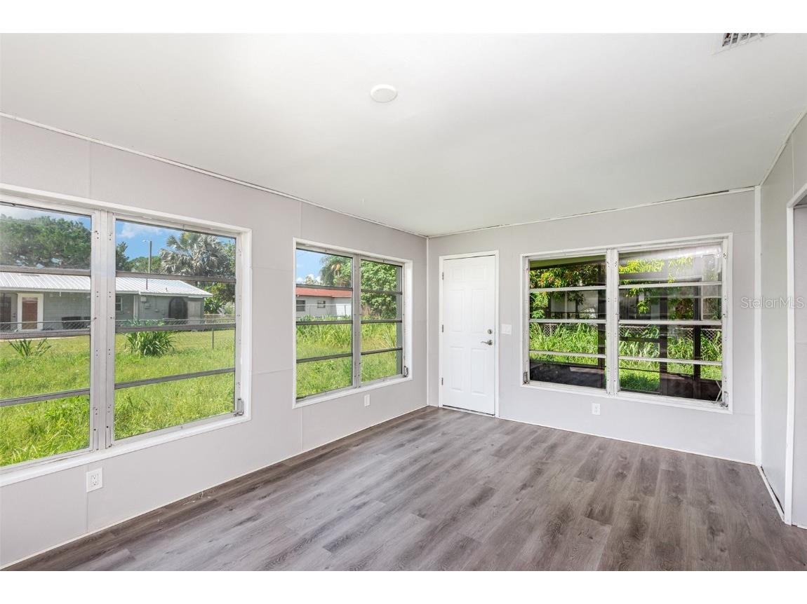 995 Barclay Drive Cocoa FL 32927 TB8416247 image10